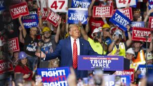 <p>As in 2016, Trump is inheriting a strong economy, which he nonetheless insists on mischaracterising as “terrible.” 	Picture: Roberto Schmidt</p>