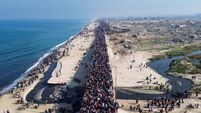 TOPSHOT-PALESTINIAN-ISRAEL-CONFLICT-DISPLACED