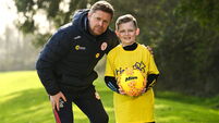 Paint the Town Yellow: Damien Duff and Oscar Walsh all in for Daffodil Day