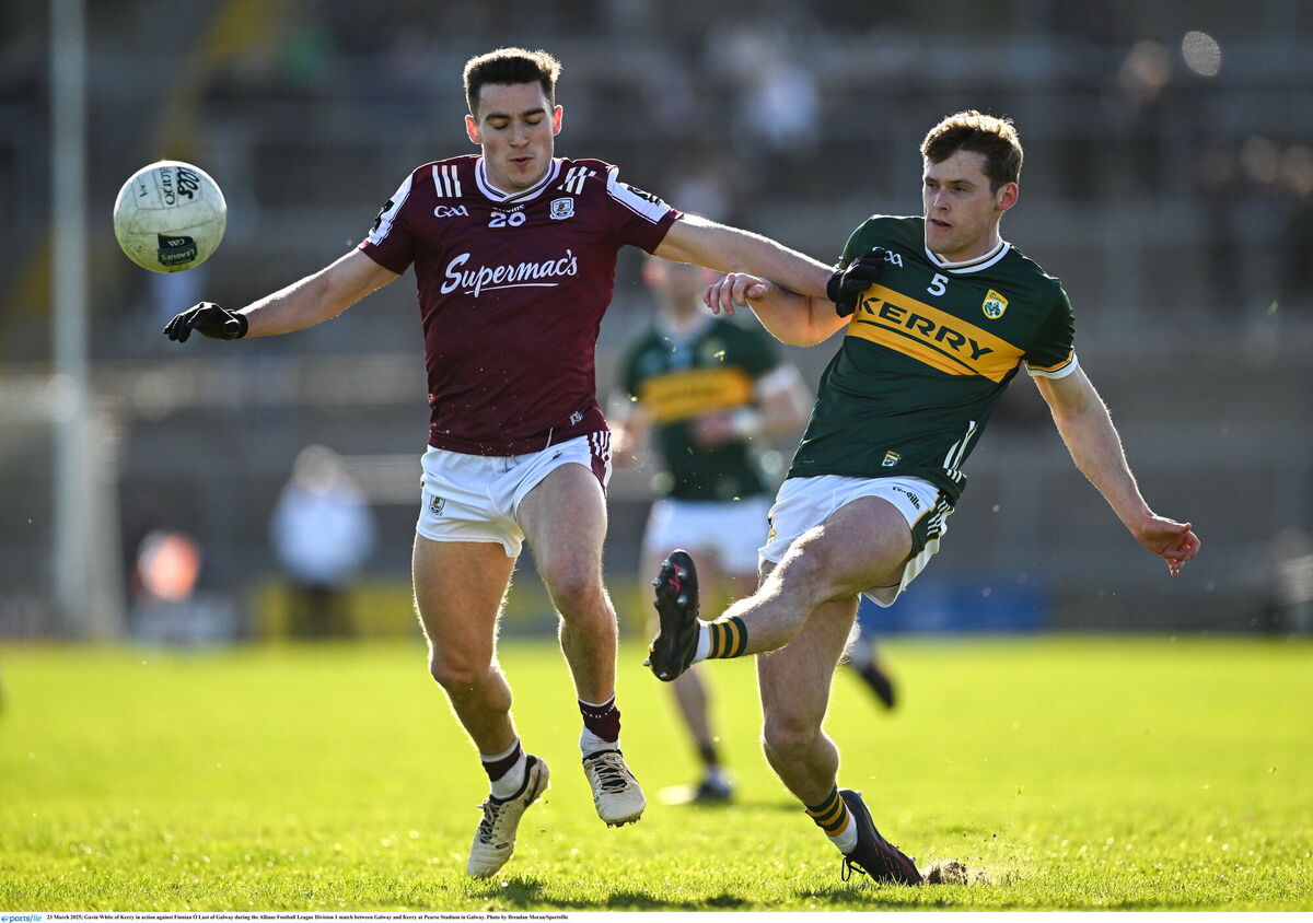 Gavin White of Kerry in action against Finnian Ó Laoí of Galway. Pic: Brendan Moran/Sportsfile Gavin White of Kerry in action against Finnian Ó Laoí of Galway. Pic: Brendan Moran/Sportsfile