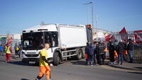 Birmingham refuse workers strike